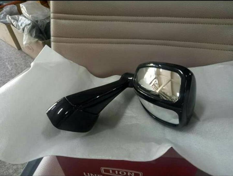 กระจกมองมุม